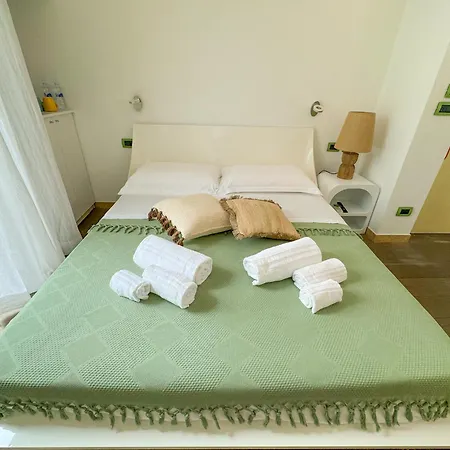 Vingt Sept Bed and Breakfast Polignano a Mare Buitenkant foto